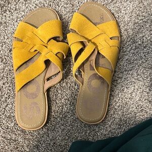 SOREL Yellow Suede Women's Sandals